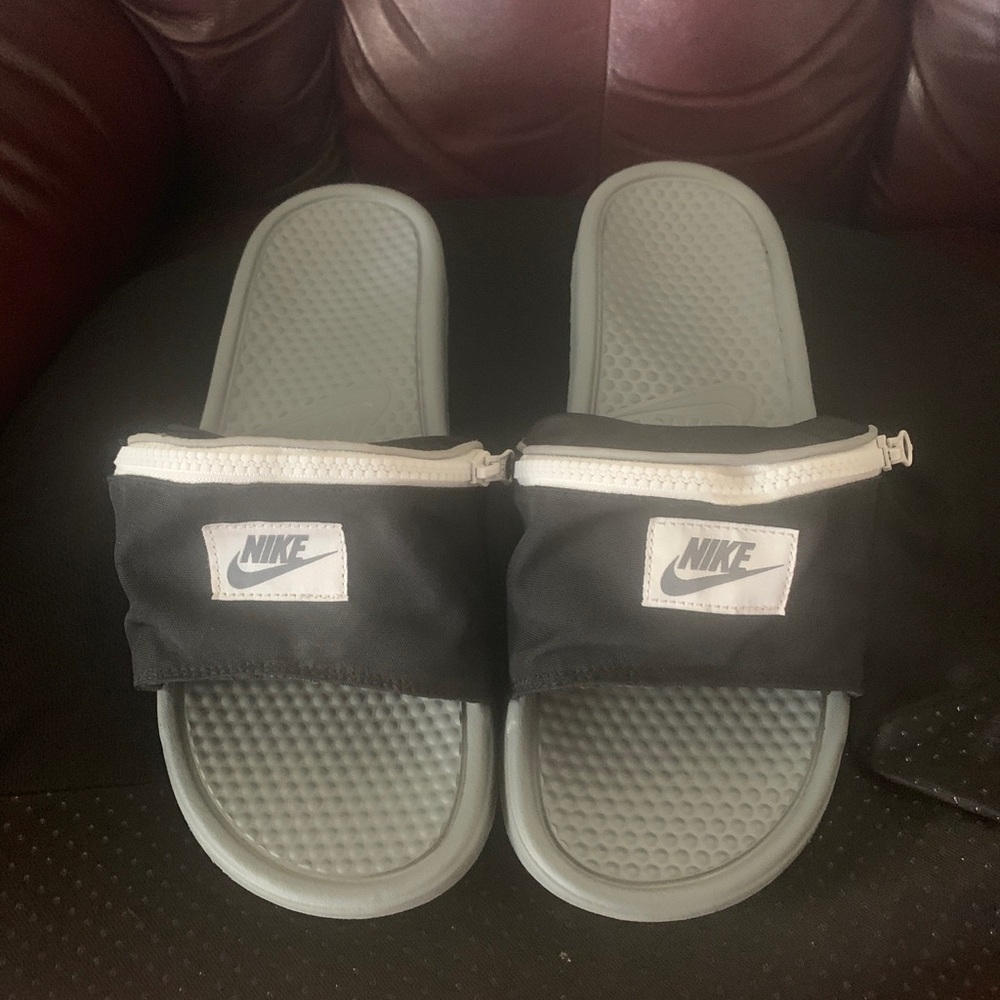 Size Mens 13 Nike Benassi JDI Fanny Pack Sandals Slip Ons Slippers Black